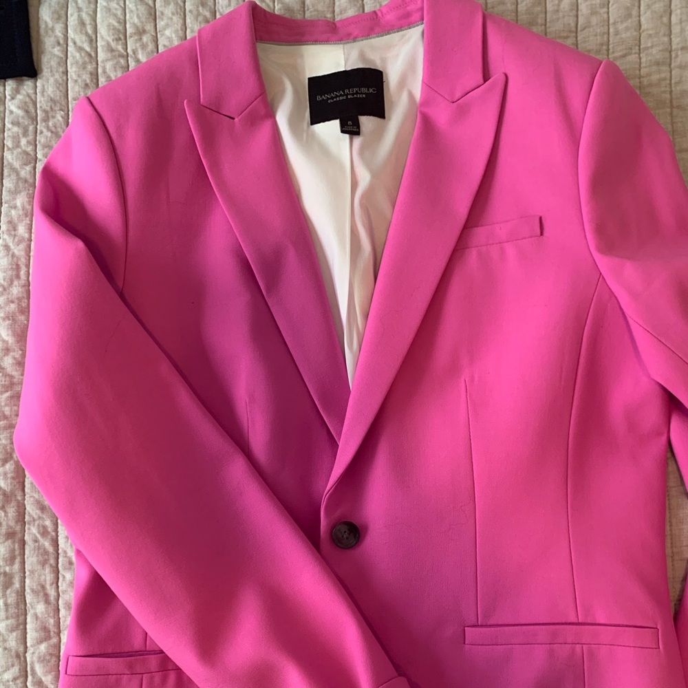 Banana Republic women’s classic blazer